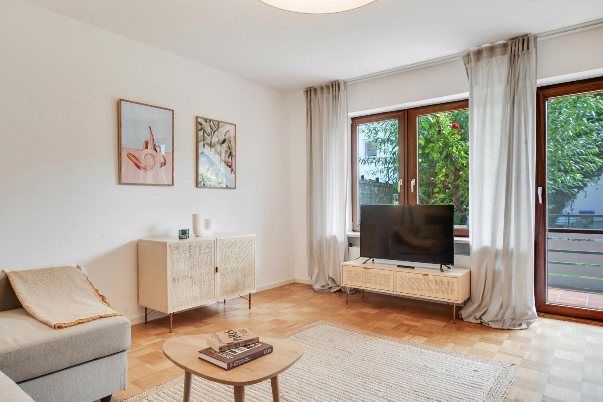 Ferienwohnung Mit Garten Am Chiemsee 프리엔암치엠시 외부 사진